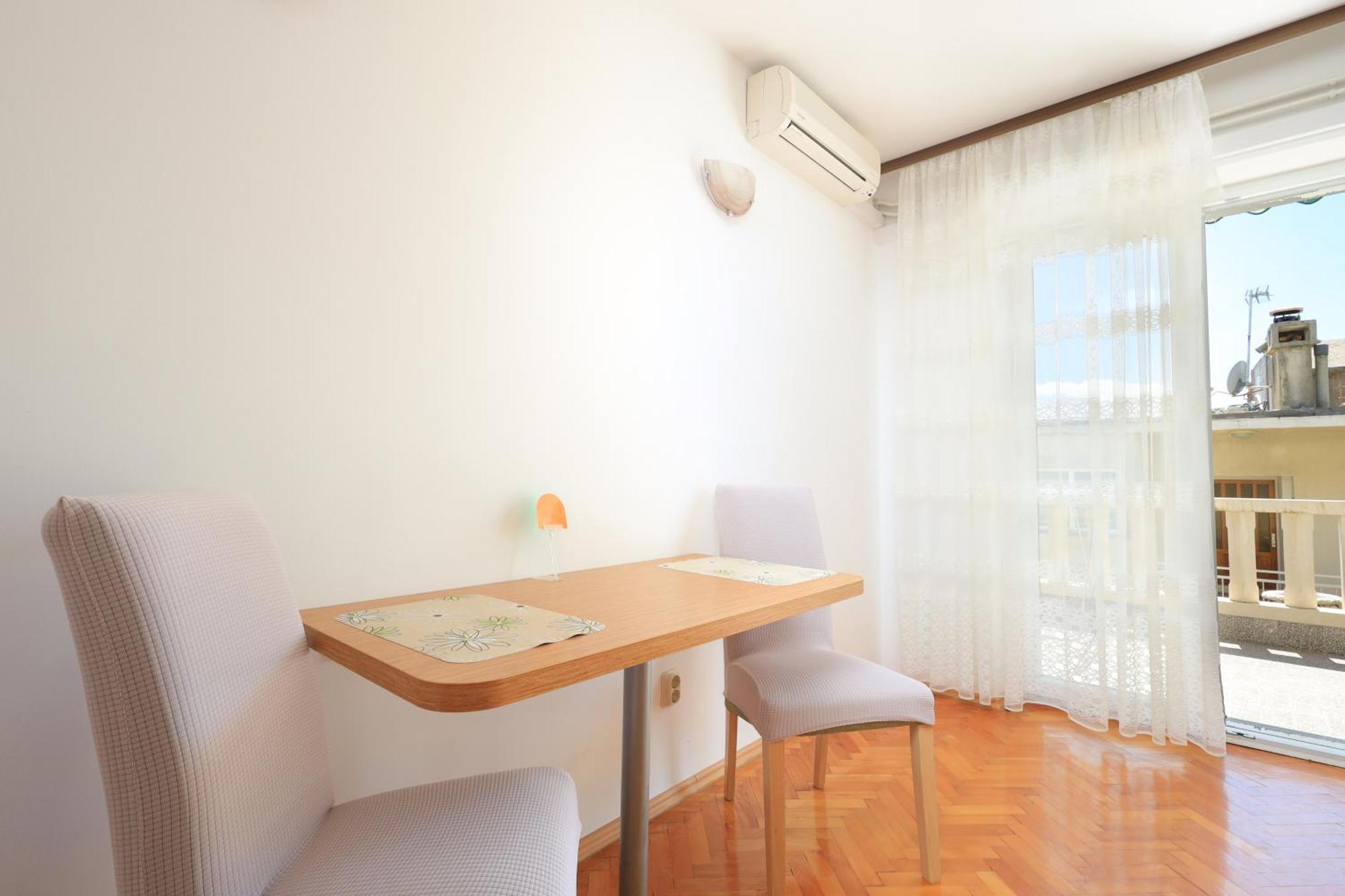 Apartments By The Sea Brela, Makarska - 18356 المظهر الخارجي الصورة